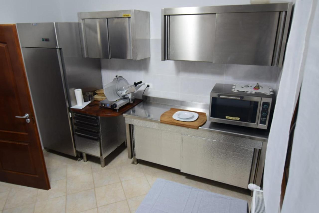 Agropensiune Casa Sonia Băcia