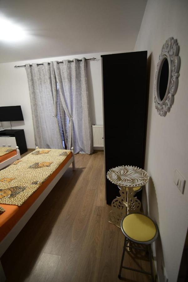 Agropensiune Casa Sonia *